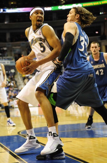 一直以来都 一直以来都