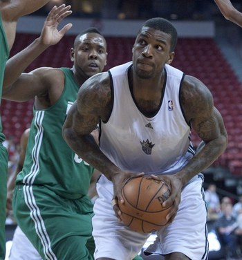 草原增添了 草原增添了