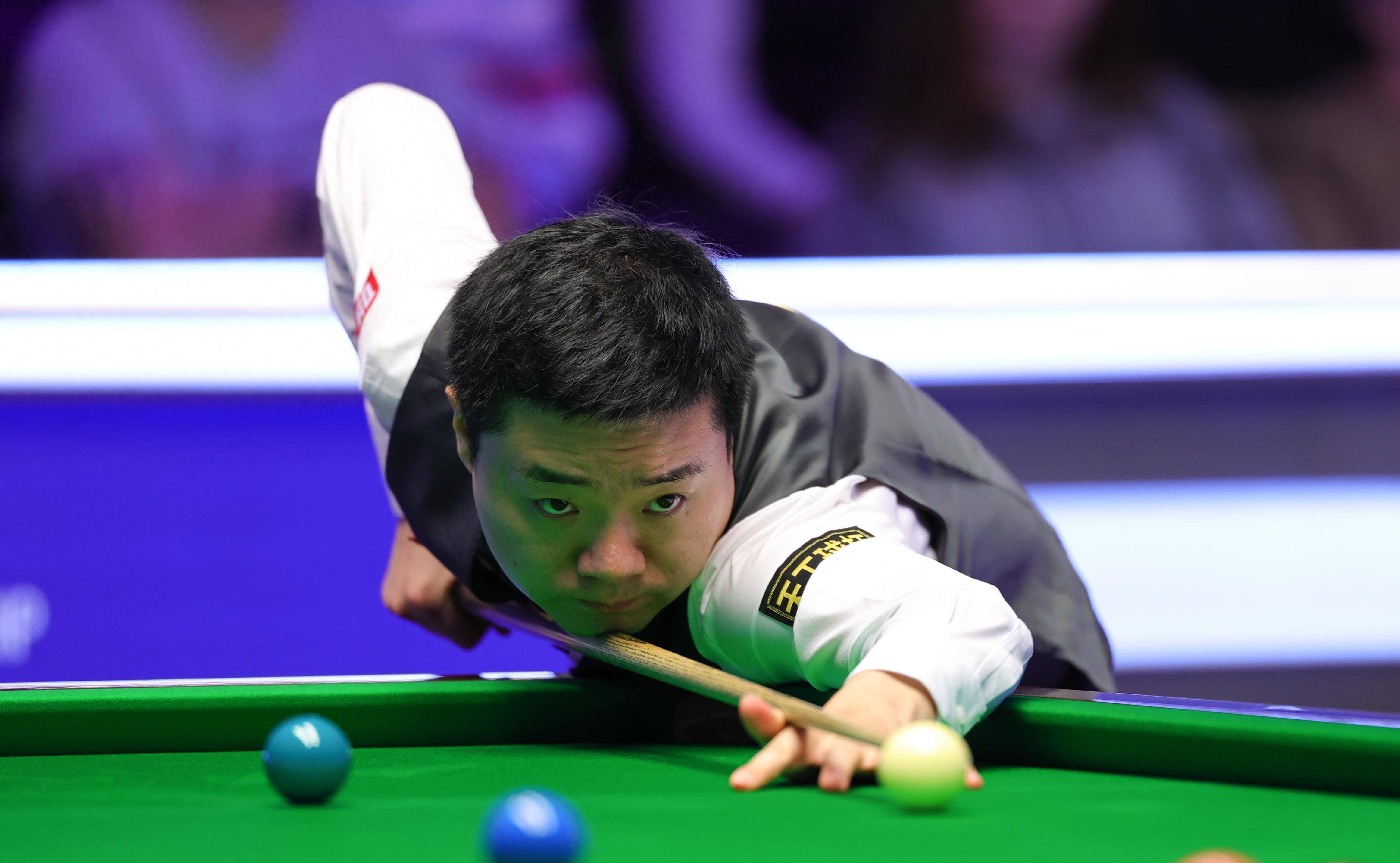 综合营收首 综合营收首